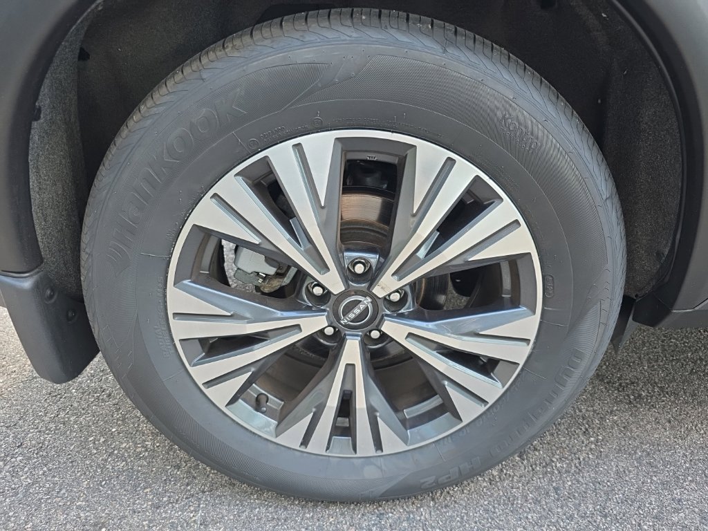 Certified 2023 Nissan Rogue SV AWD/4WD image 22