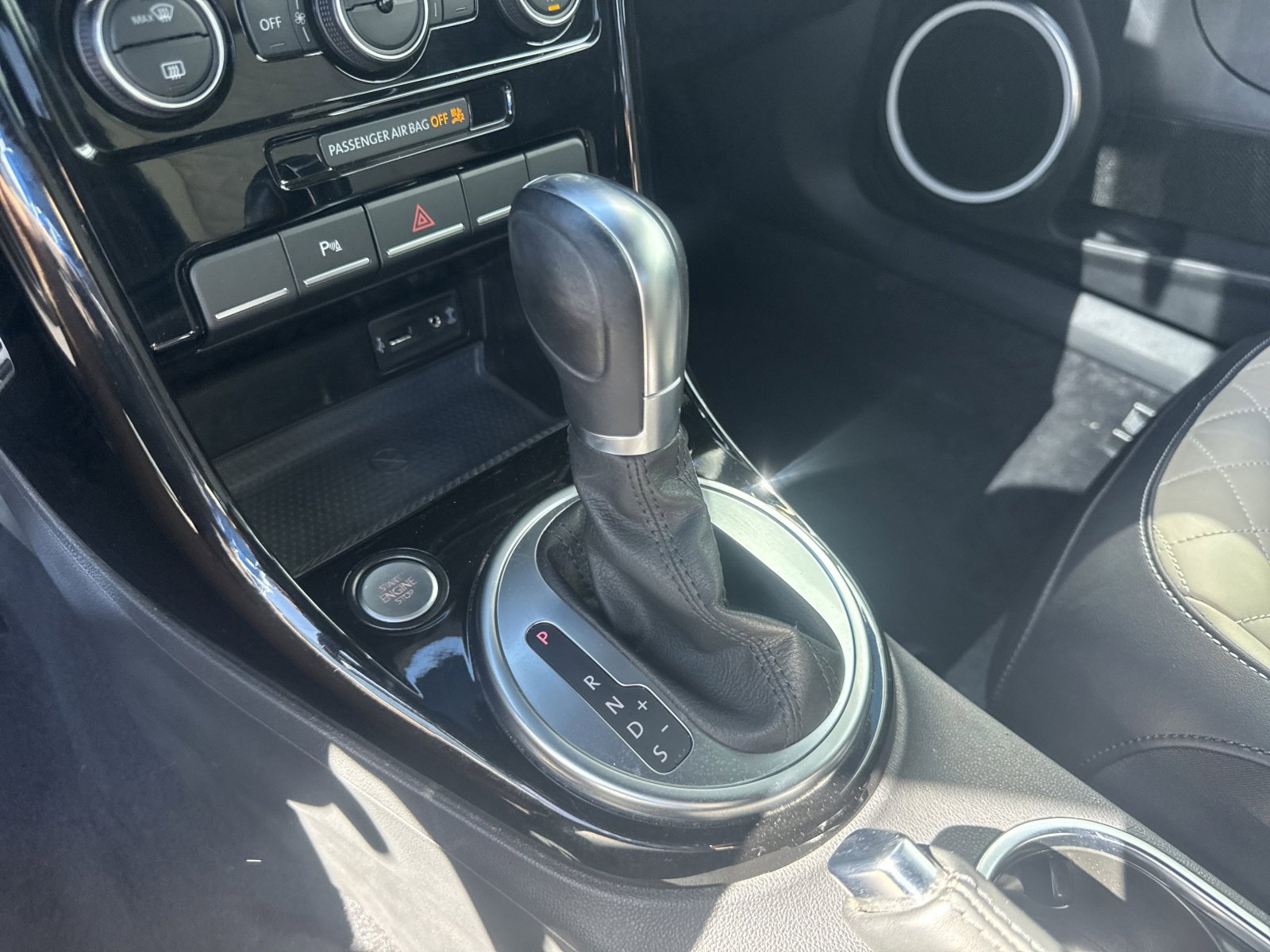 Used 2019 Volkswagen Beetle 2.0T Final Edition SEL image 21