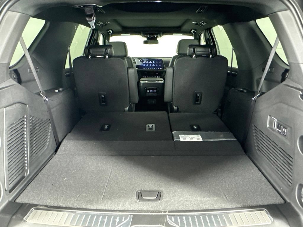 New 2026 Chevrolet Tahoe RST w/ Comfort Package AWD/4WD image 31