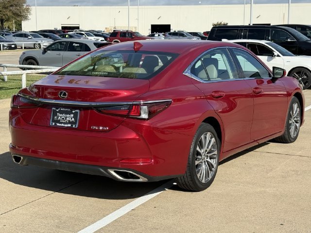 Used 2019 Lexus ES 350 w/ Premium Package FWD image 4
