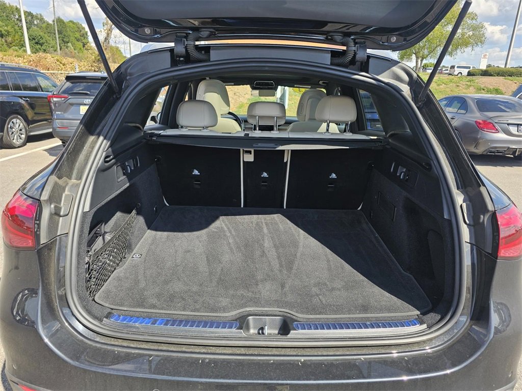 Certified 2024 Mercedes-Benz GLC 300 image 10