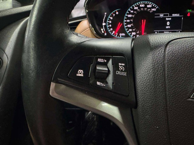 Used 2020 Chevrolet Trax LT w/ LT Convenience Package image 20