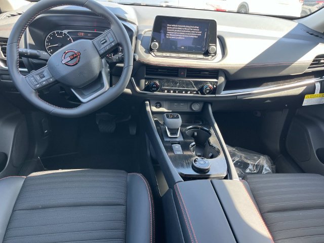 New 2026 Nissan Rogue SV AWD/4WD image 14