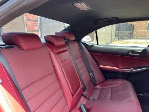 Used 2018 Lexus IS 300 F Sport w/ F Sport Package RWD image 12