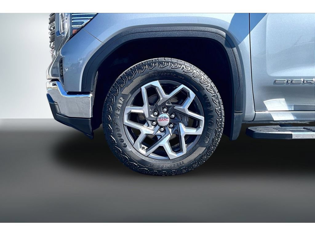 Used 2024 GMC Sierra 1500 SLT w/ SLT Premium Package AWD/4WD image 28