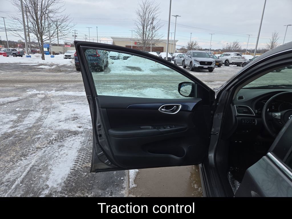 Used 2019 Nissan Sentra SR image 11