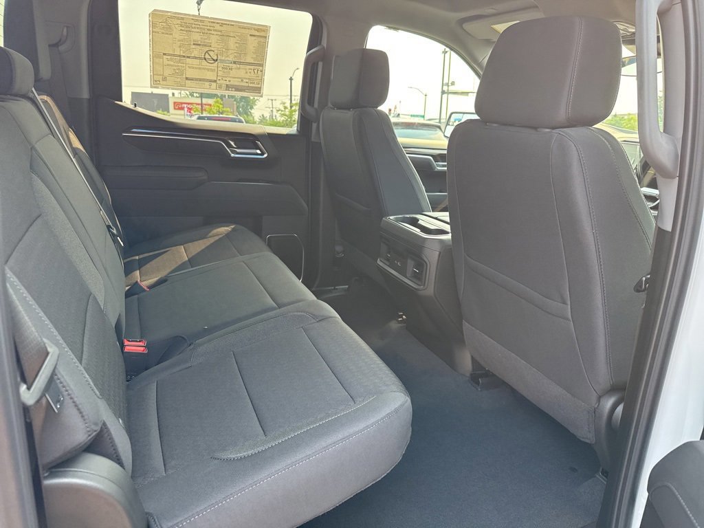 New 2026 Chevrolet Silverado 1500 LT image 32