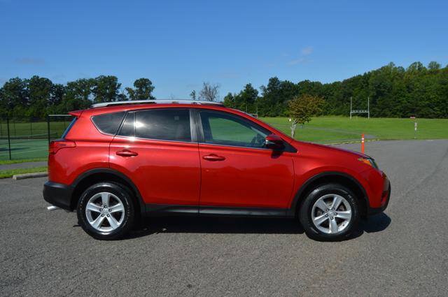 Used 2014 Toyota RAV4 XLE AWD/4WD image 60