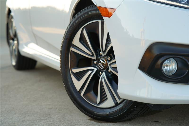 Used 2016 Honda Civic EX-L image 17