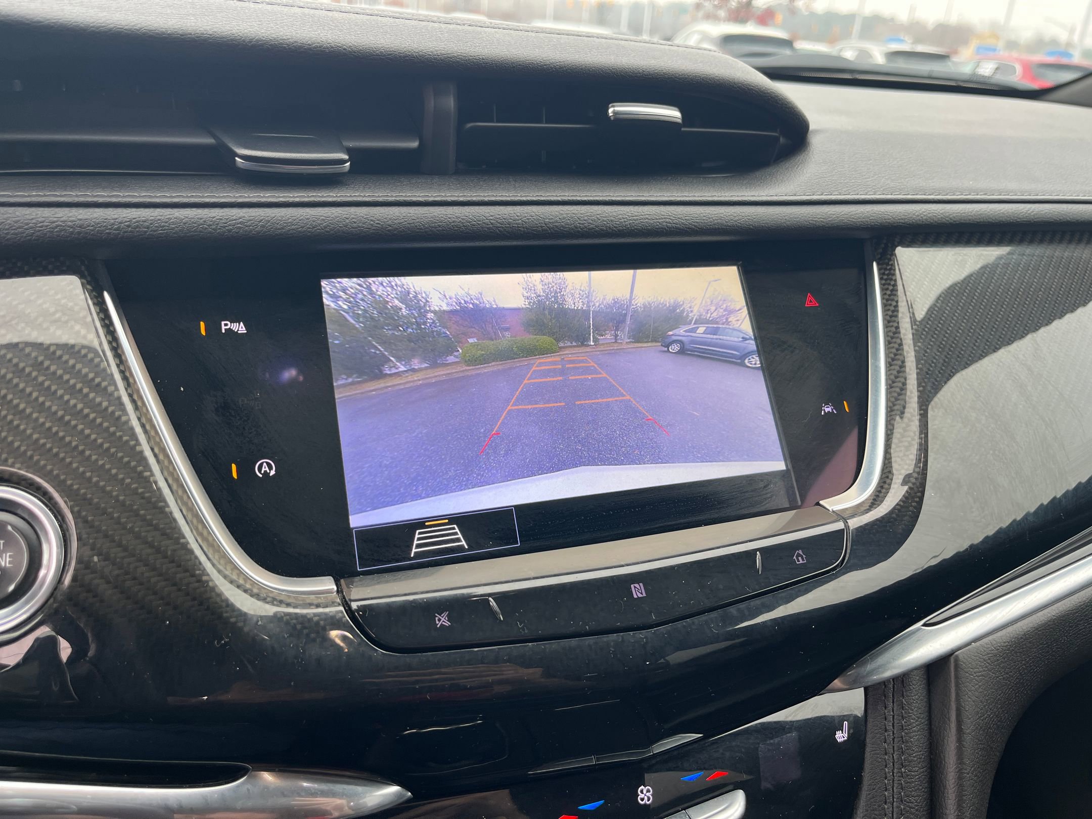 Used 2020 Cadillac XT6 Sport image 24