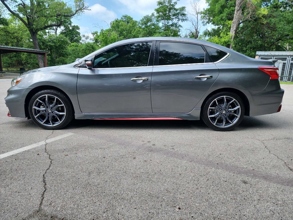 Used 2017 Nissan Sentra NISMO w/ NISMO Premium Package FWD image 5