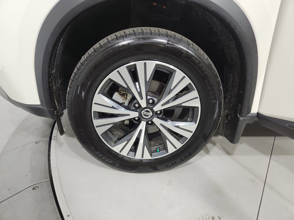 Certified 2021 Nissan Rogue SV image 27