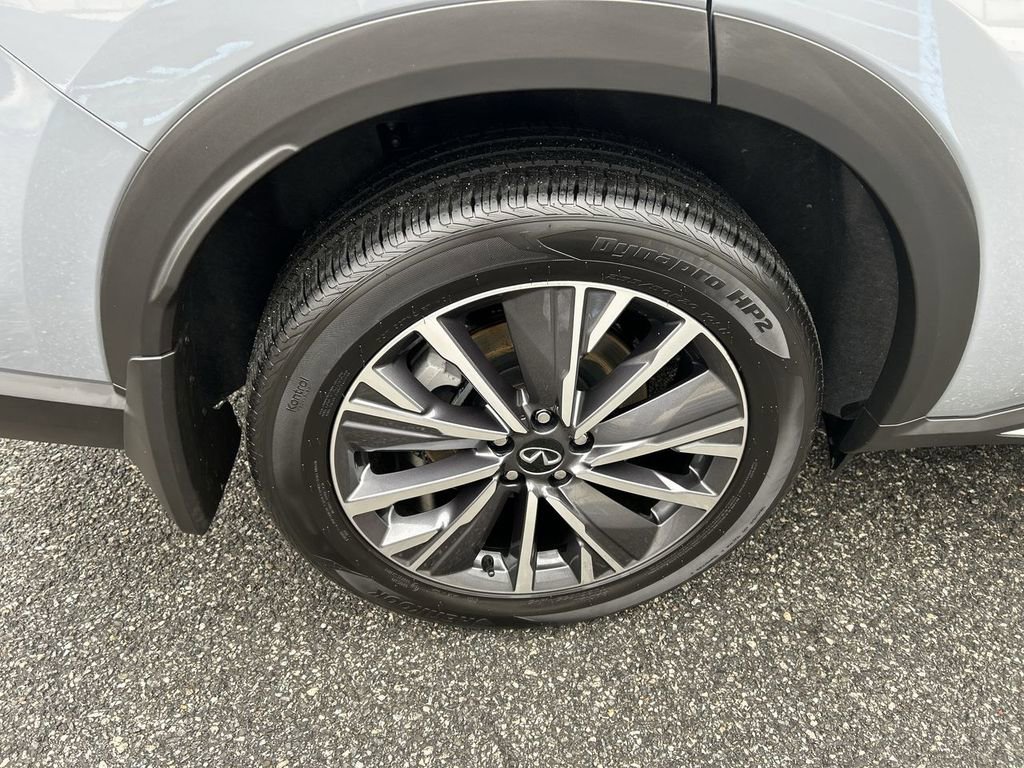 Certified 2026 INFINITI QX60 Luxe w/ Cargo Package AWD/4WD image 12