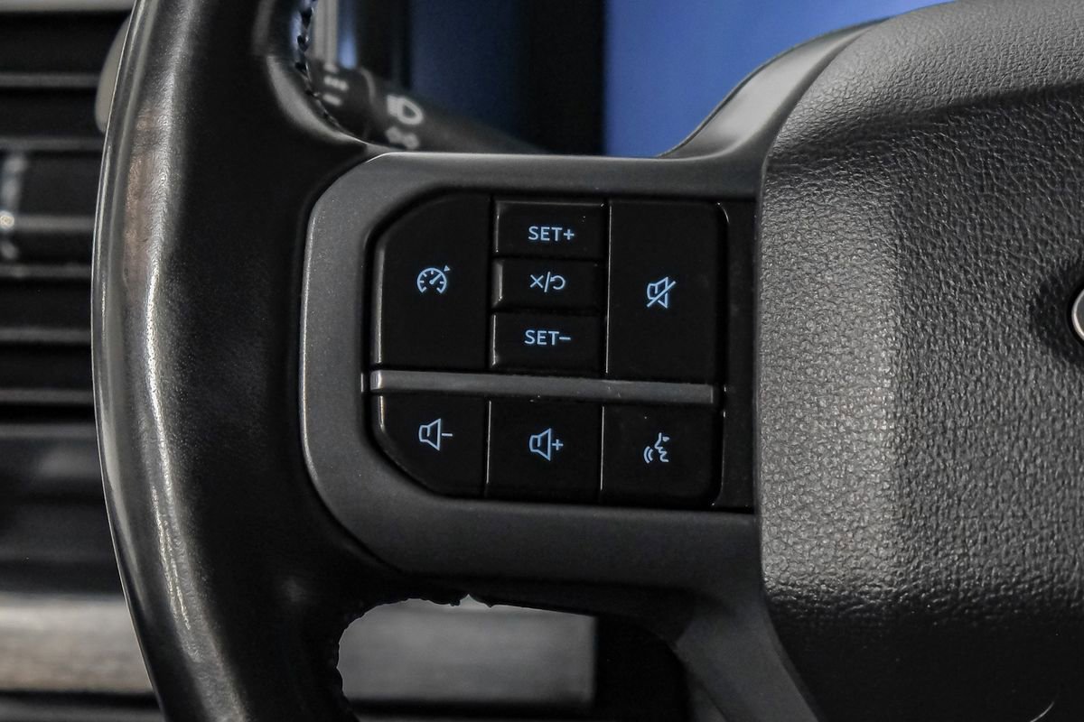 Used 2024 Ford F350 Lariat w/ FX4 Off-Road Package image 16
