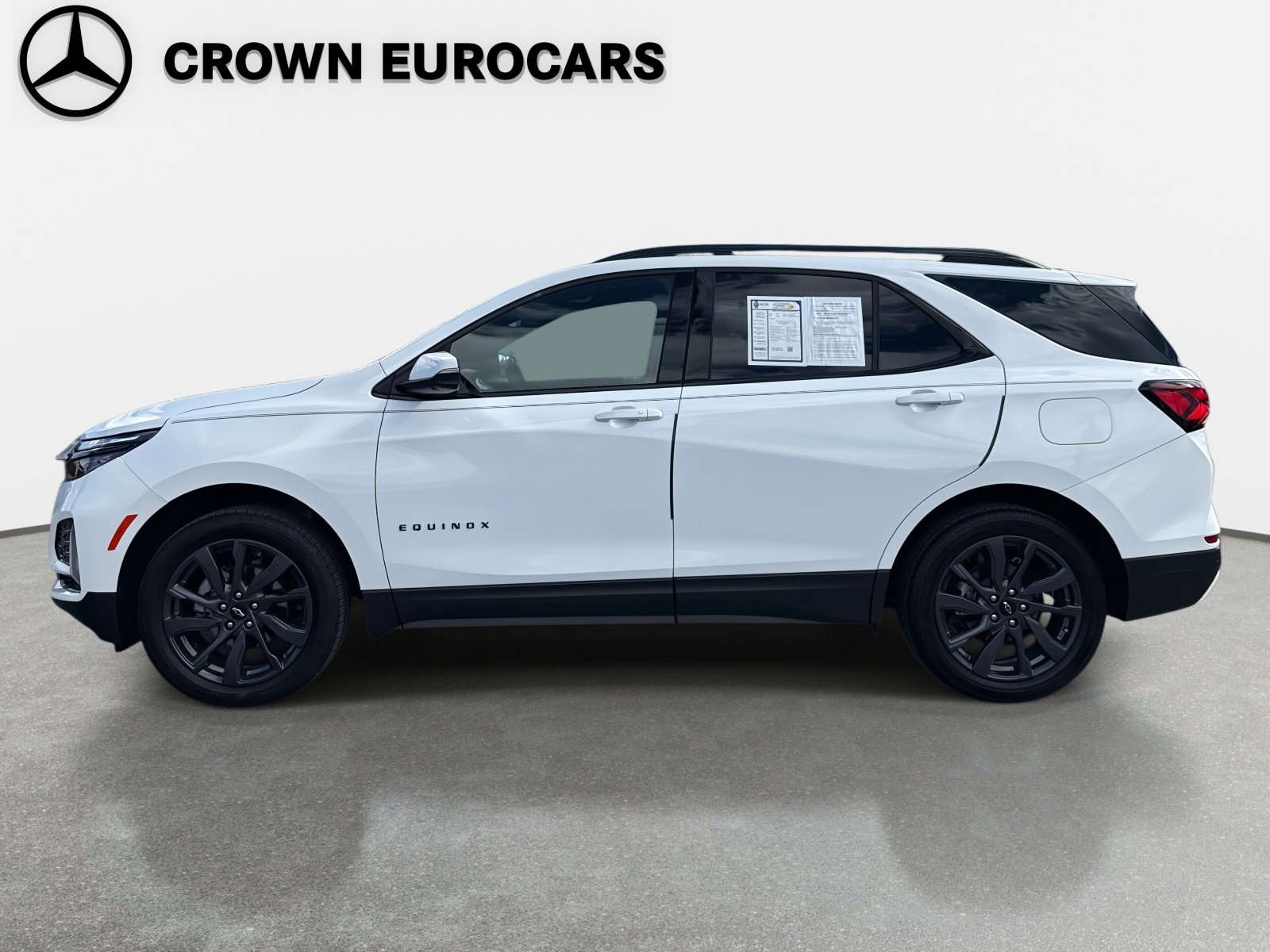 Used 2024 Chevrolet Equinox RS w/ RS Leather Package AWD/4WD image 4