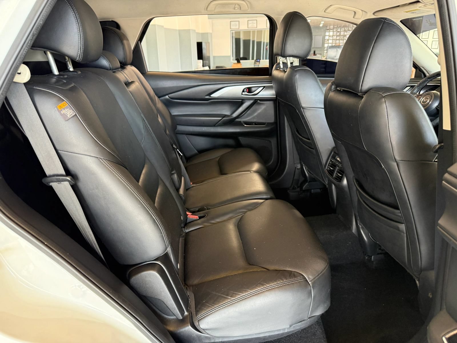 Used 2017 MAZDA CX-9 Touring FWD image 12