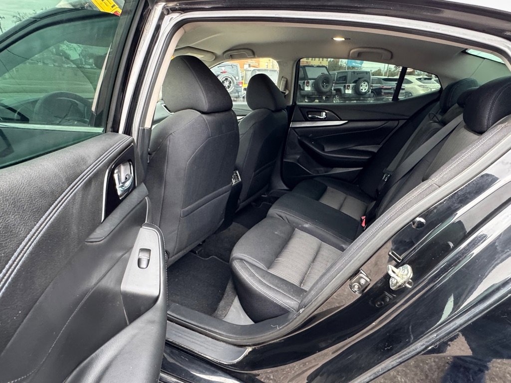 Used 2016 Nissan Maxima 3.5 S image 10