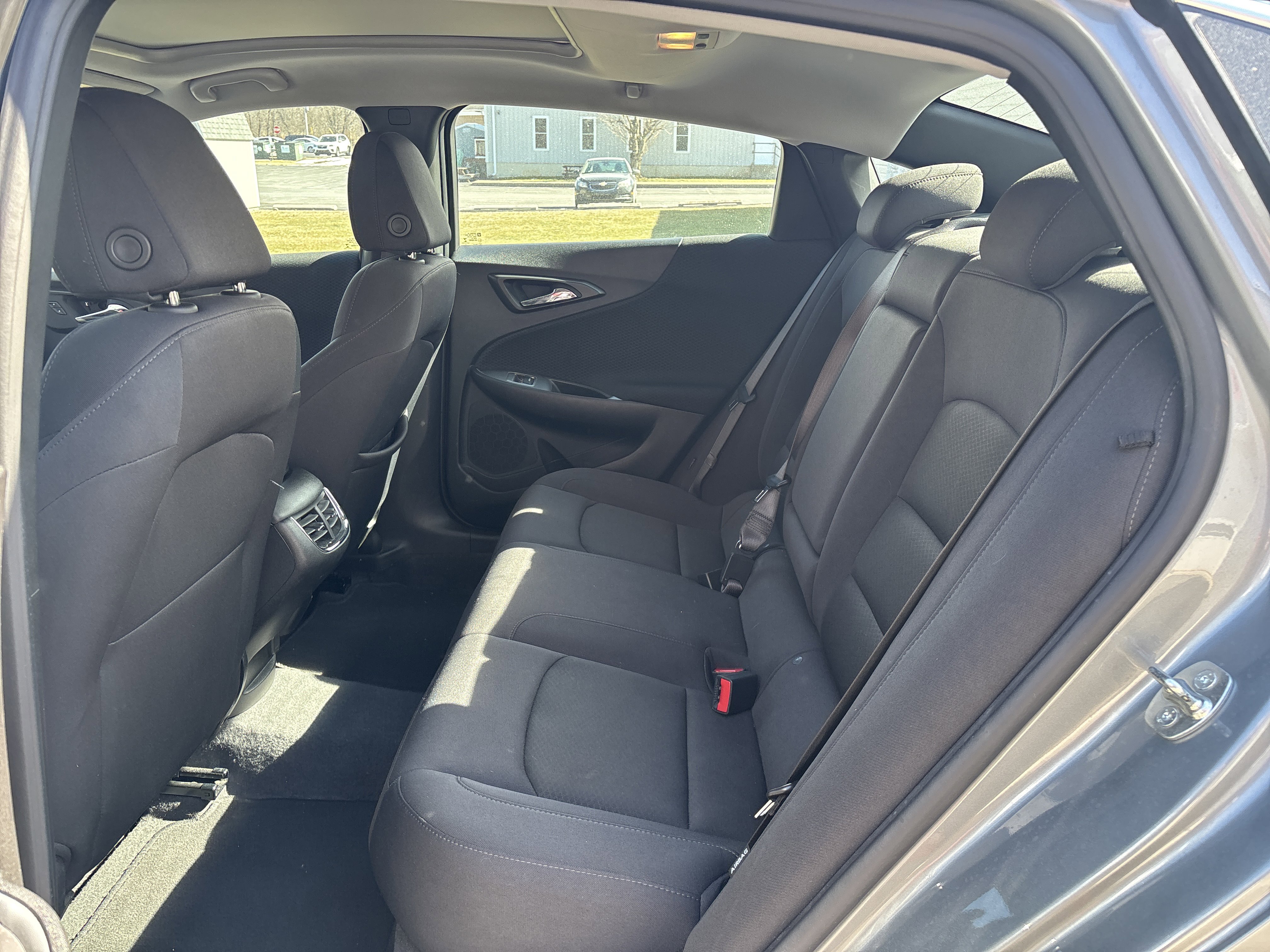 Used 2024 Chevrolet Malibu LT FWD image 14
