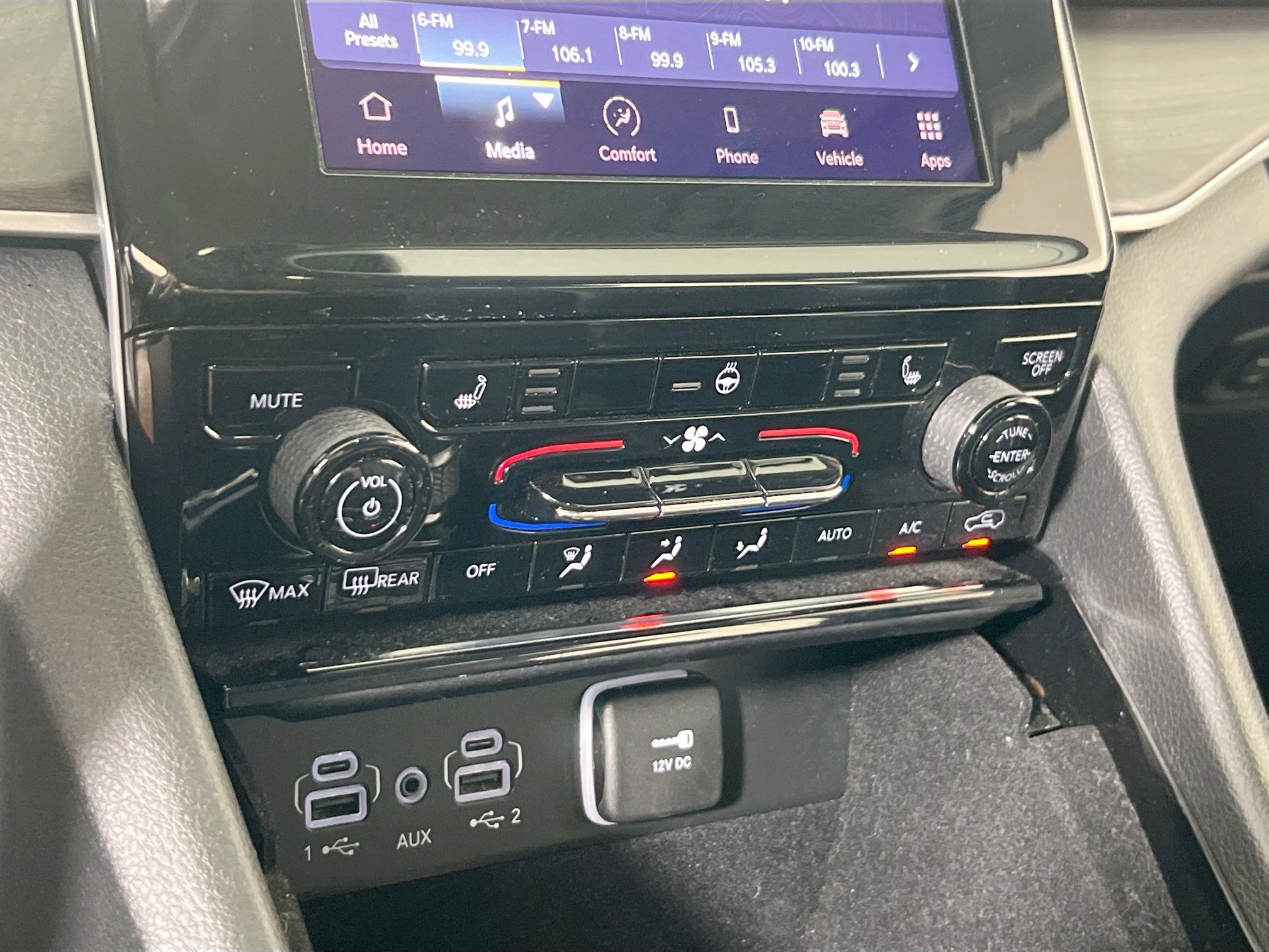 Used 2021 Jeep Grand Cherokee L Limited image 15