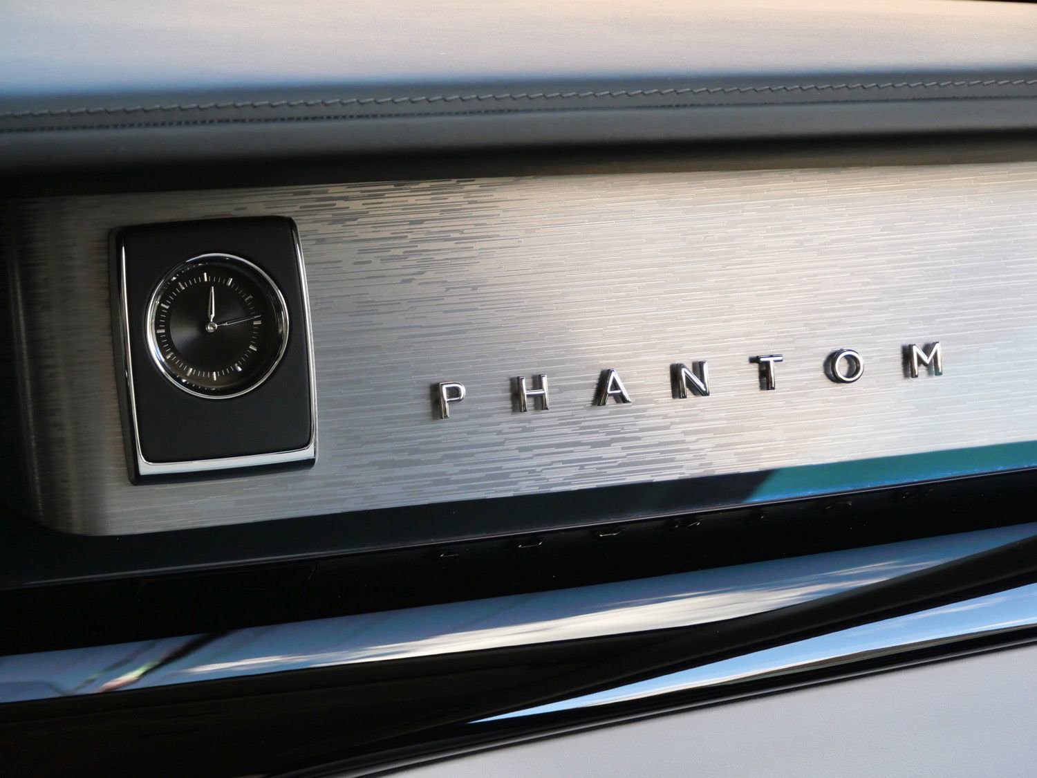 Certified 2024 Rolls-Royce Phantom Extended Wheelbase w/ The Phantom Package image 14