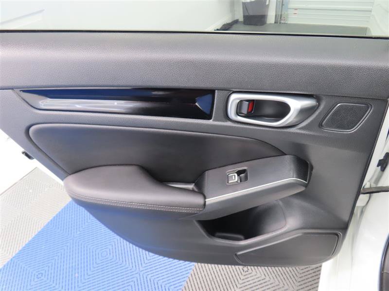 Used 2024 Honda Civic Touring image 27