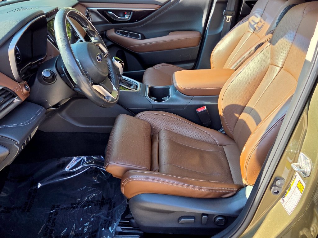Used 2022 Subaru Outback Touring w/ Popular Package #2 AWD/4WD image 11