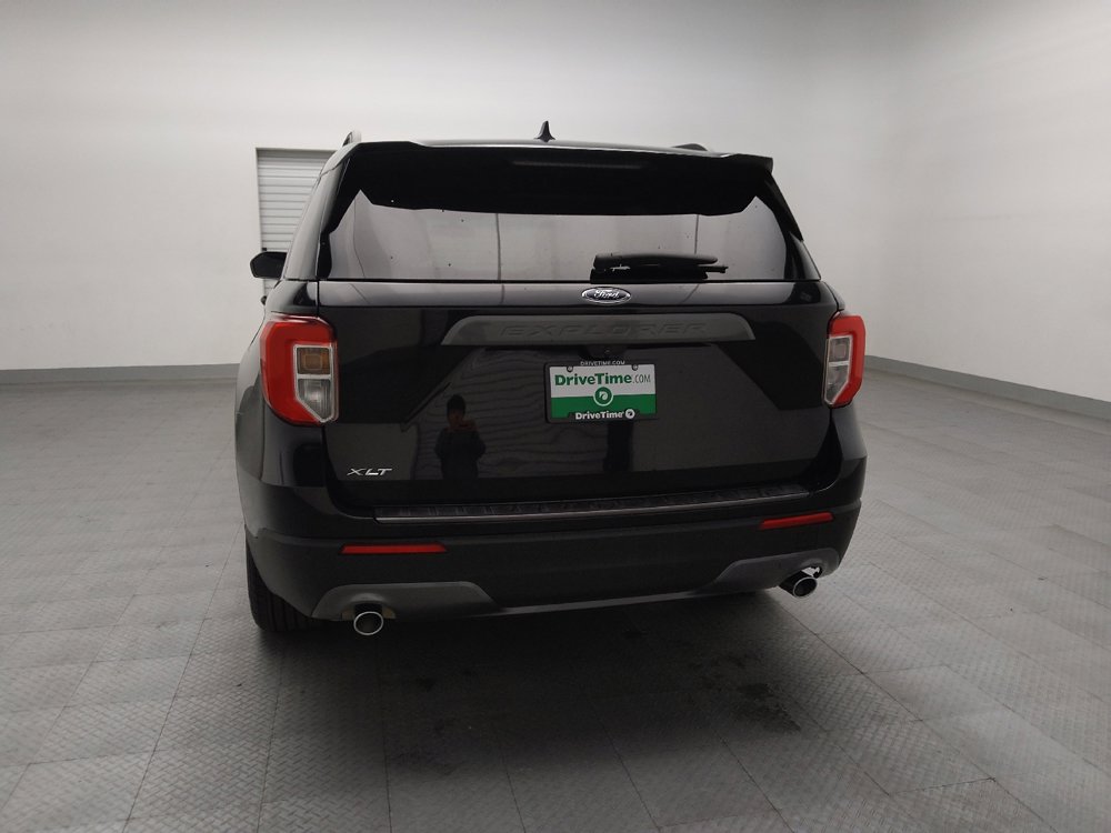 Used 2021 Ford Explorer XLT w/ Equipment Group 202A image 6