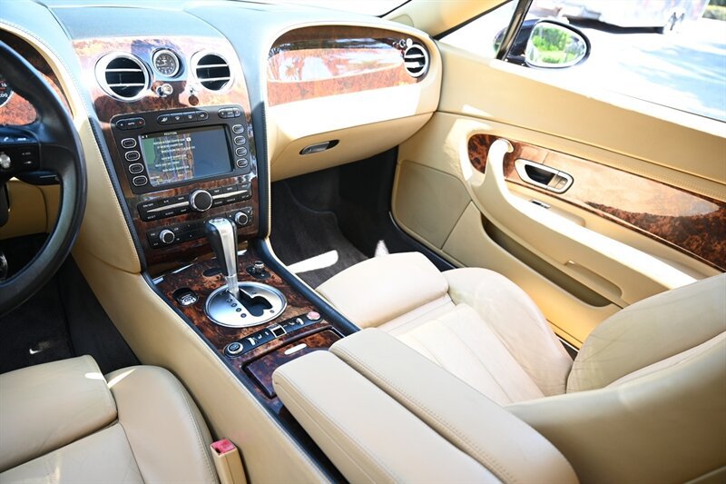 Used 2009 Bentley Continental GTC AWD/4WD image 27