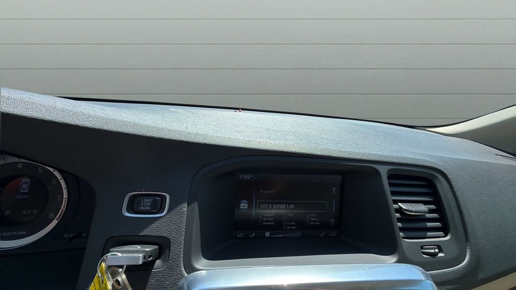 Used 2011 Volvo S60 T6 AWD/4WD image 16