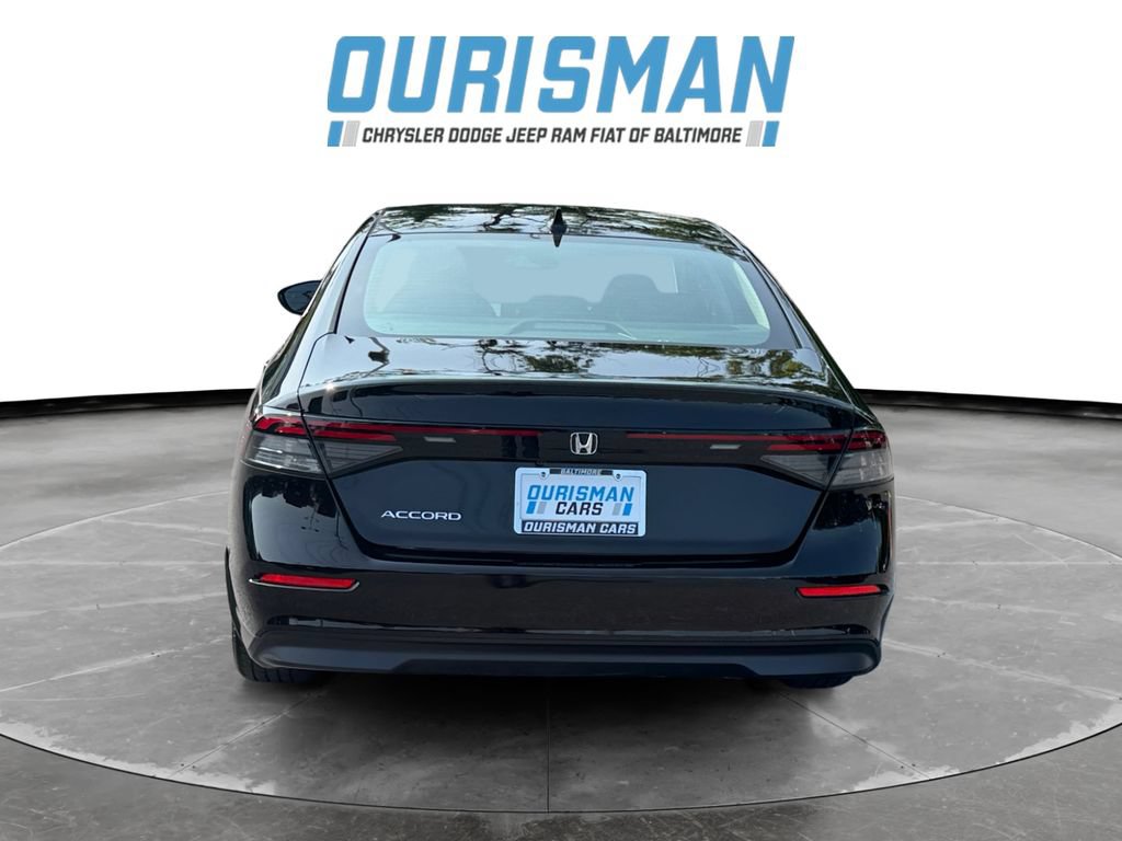 Used 2024 Honda Accord EX image 5