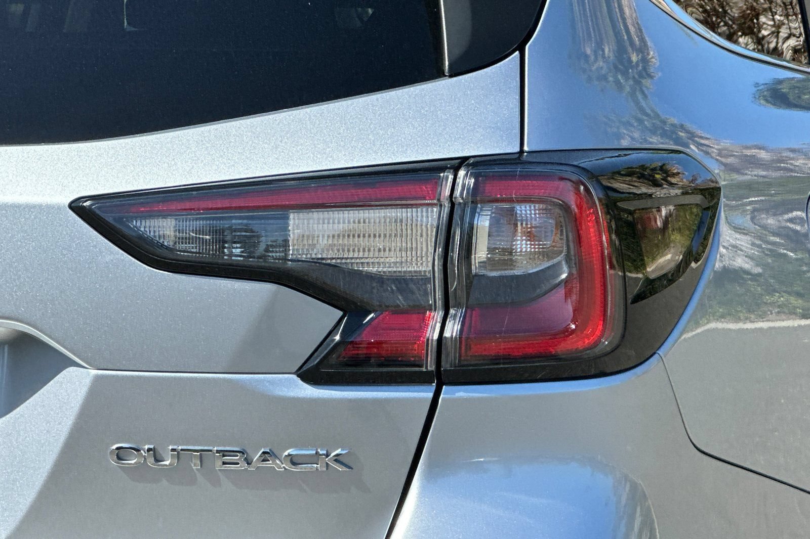 Used 2024 Subaru Outback Premium AWD/4WD image 49