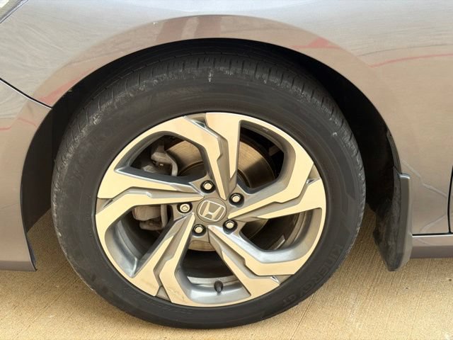 Used 2018 Honda Accord EX-L image 11