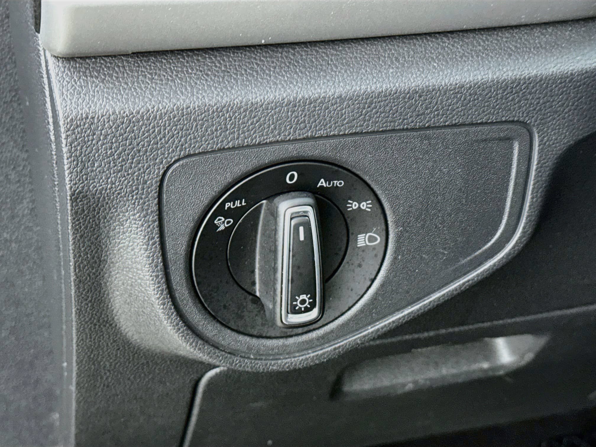 Used 2023 Volkswagen Atlas SE w/ Panoramic Sunroof Package AWD/4WD image 13
