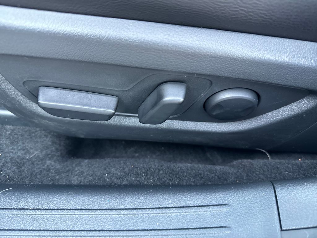 New 2025 MAZDA CX-50 AWD 2.5 Turbo w/ Weather Package image 10