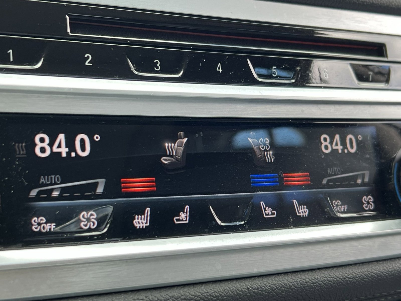 Used 2017 BMW 740i xDrive image 35