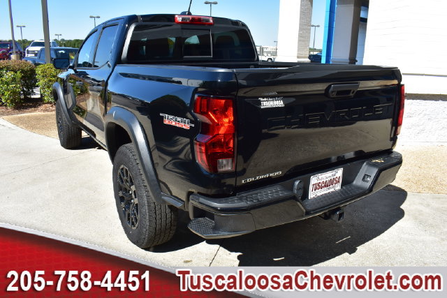 Certified 2024 Chevrolet Colorado Trail Boss w/ Advanced Trailering Package AWD/4WD image 8