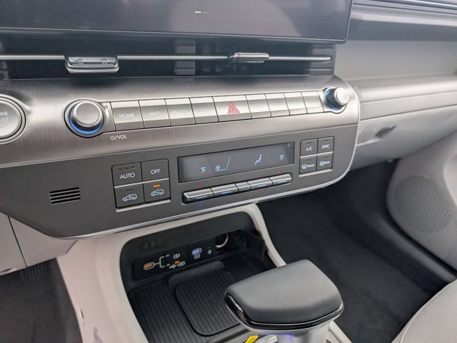 New 2026 Hyundai Kona SEL Sport AWD/4WD image 22