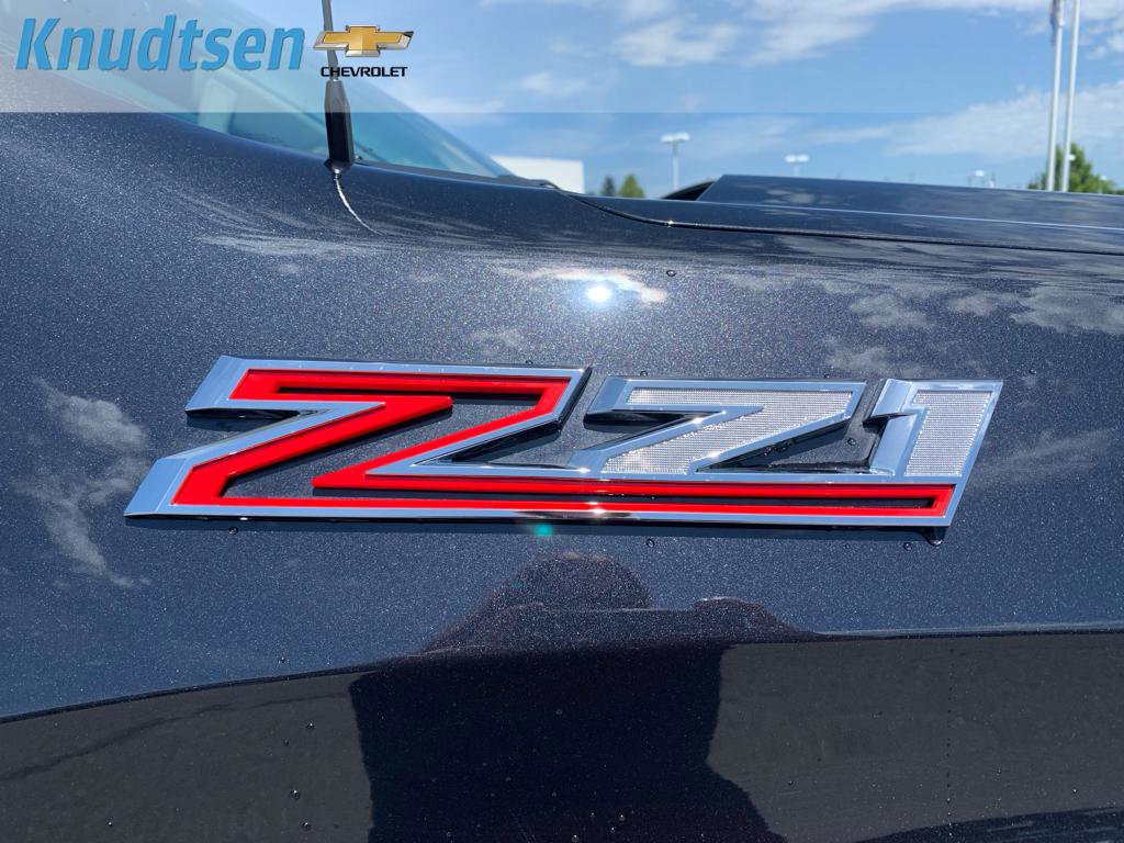 Used 2024 Chevrolet Silverado 1500 RST w/ Convenience Package II AWD/4WD image 9