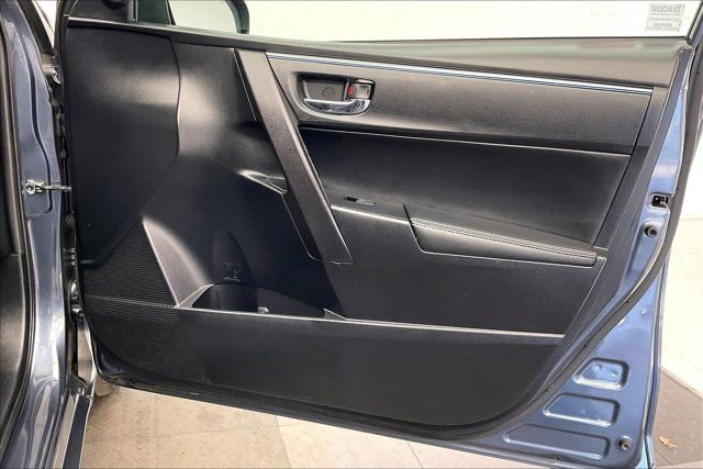 Used 2015 Toyota Corolla S image 26