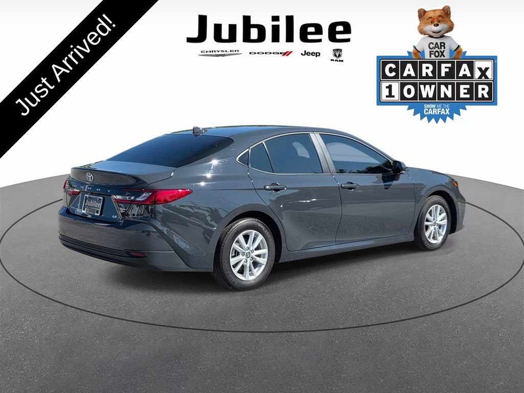Used 2026 Toyota Camry LE FWD image 5