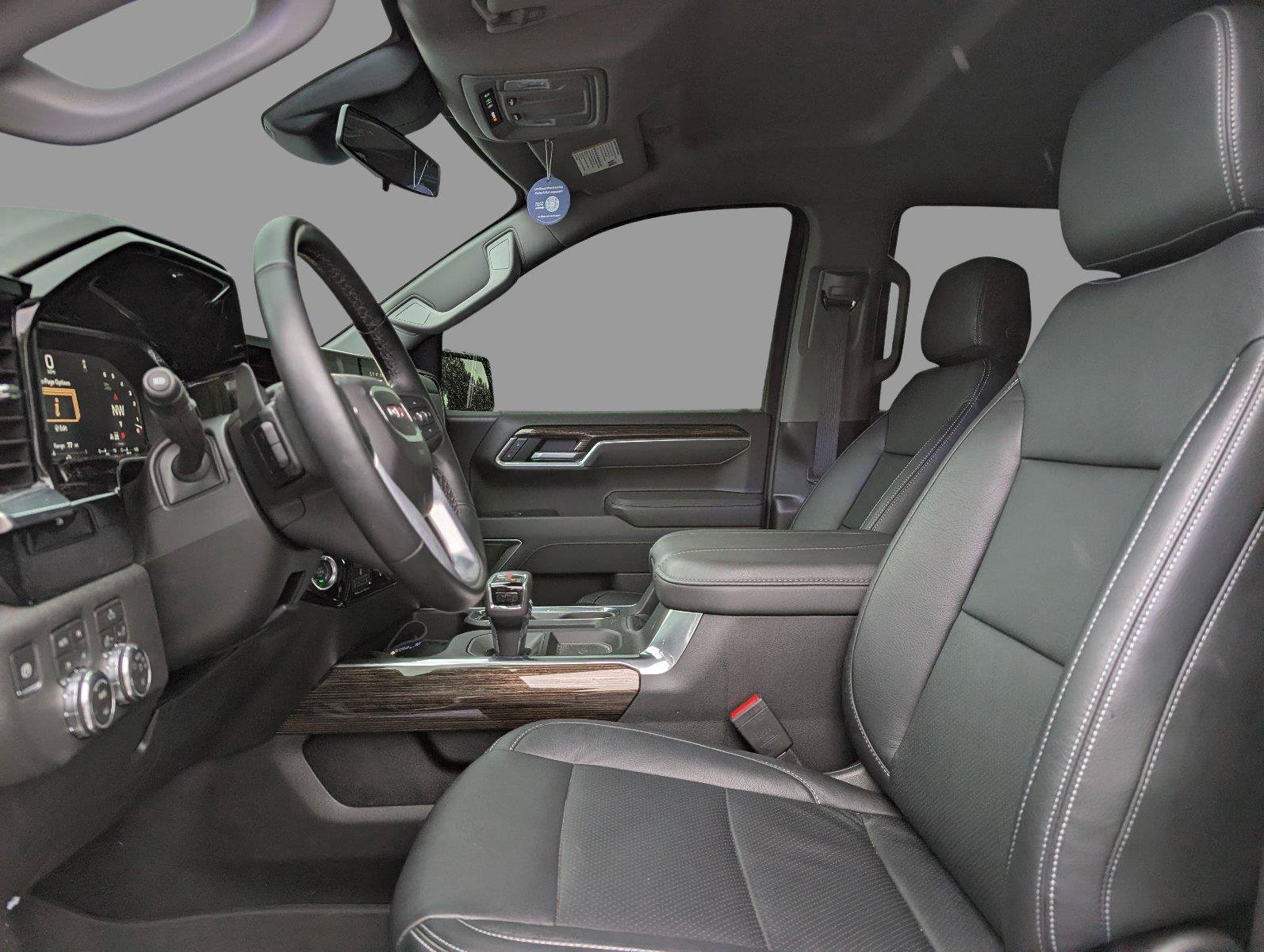Used 2026 GMC Sierra 1500 Elevation AWD/4WD image 14