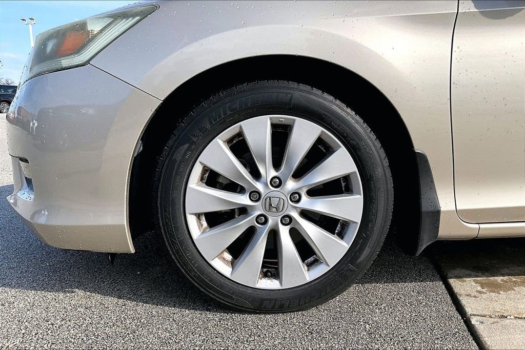 Used 2015 Honda Accord EX-L image 10