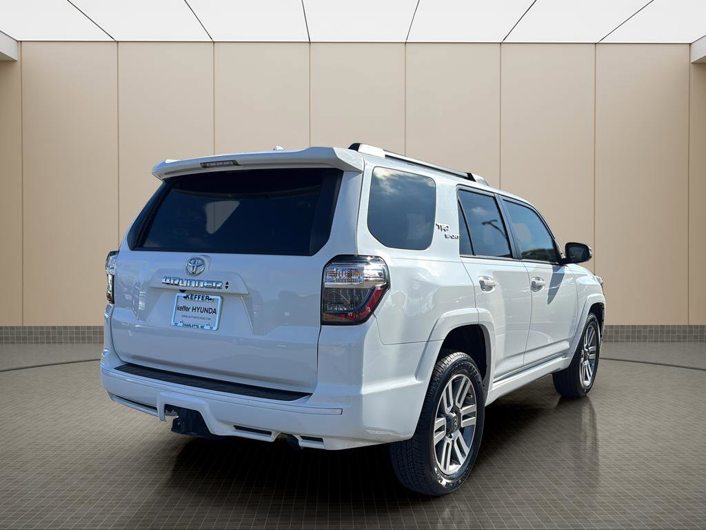 Used 2022 Toyota 4Runner TRD Sport w/ Technology Package image 5