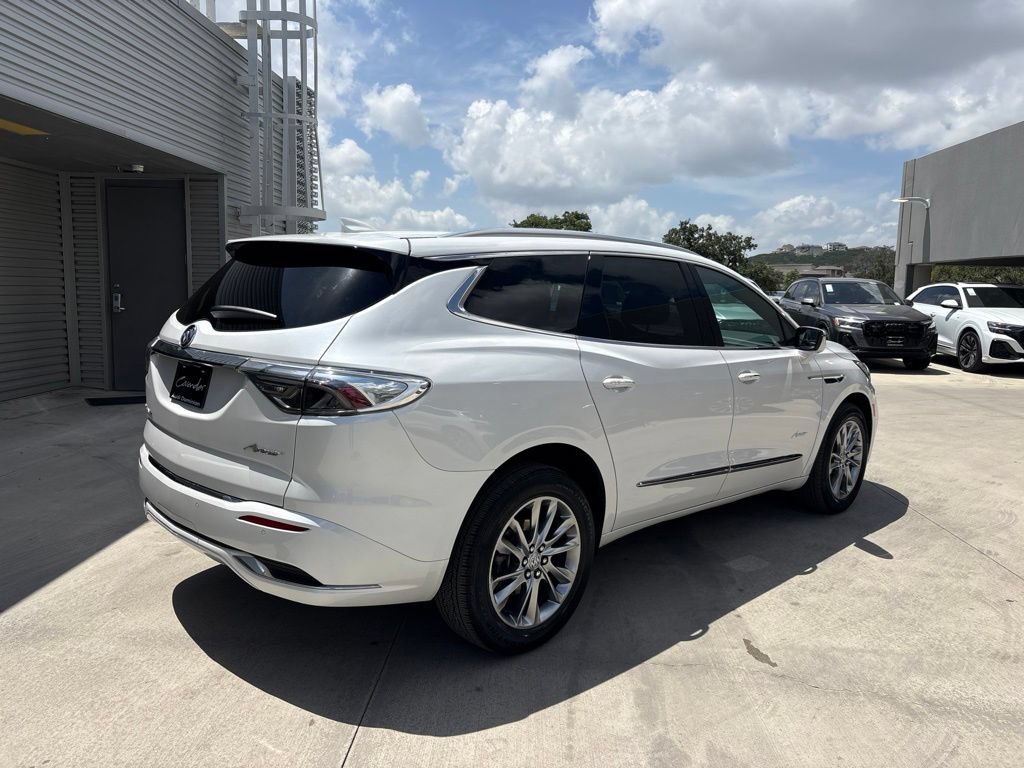 Used 2023 Buick Enclave Avenir w/ Avenir Technology Package FWD image 7
