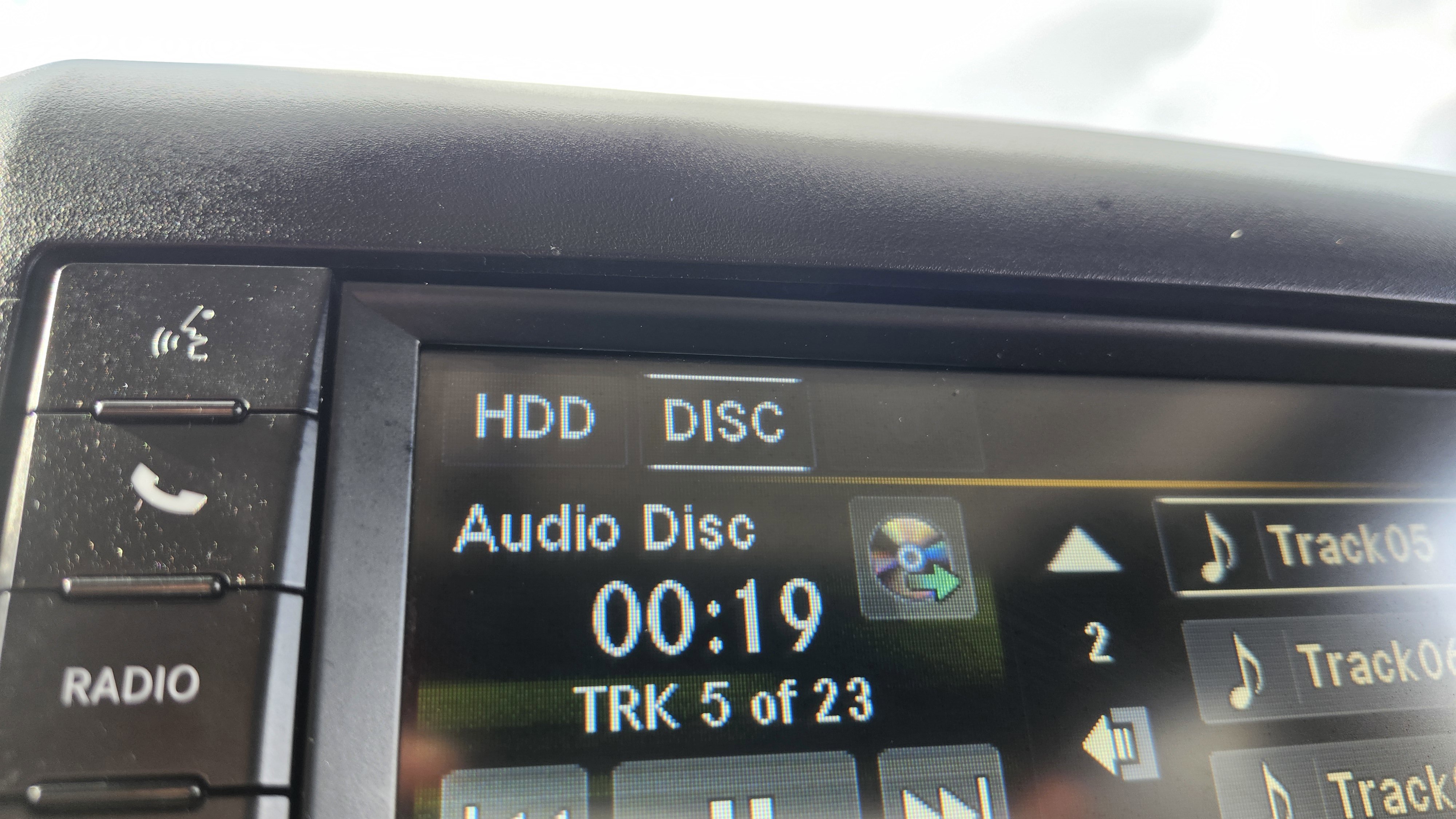 Used 2015 Jeep Wrangler Unlimited Sahara w/ Dual Top Group image 4