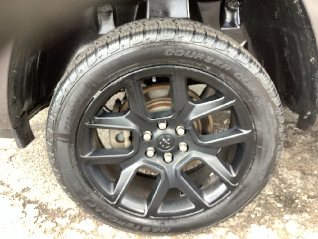 Certified 2021 RAM 1500 Laramie image 13