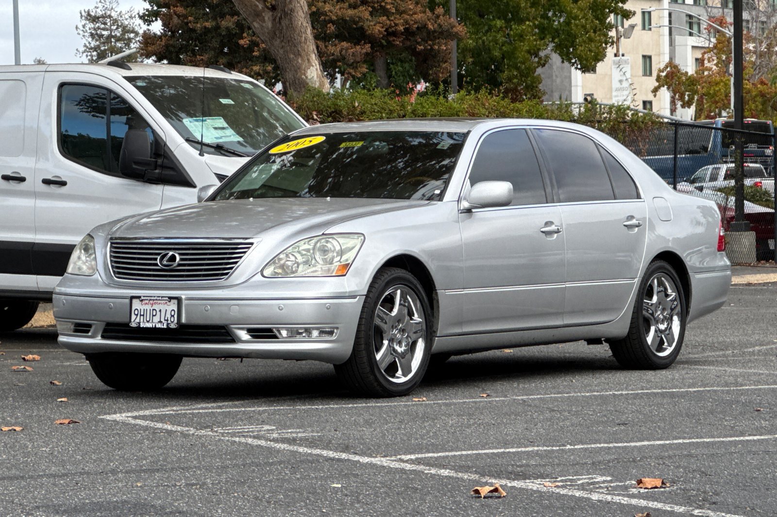 Used 2005 Lexus LS 430 w/ Modern Luxury Pkg RWD image 8