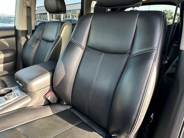 Used 2019 Nissan Pathfinder SL AWD/4WD image 24