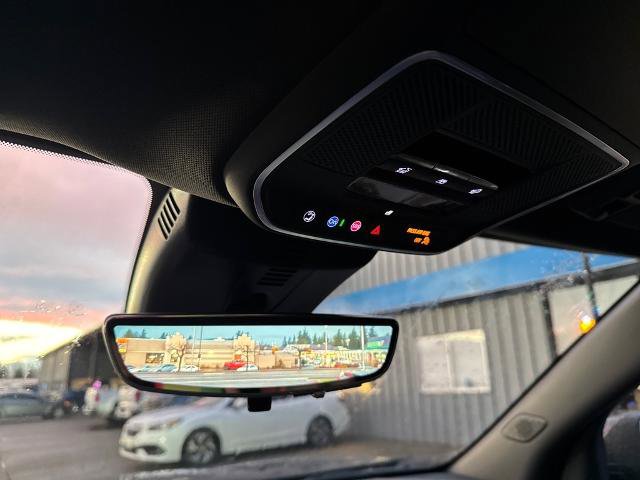 New 2026 Chevrolet Traverse RS image 17