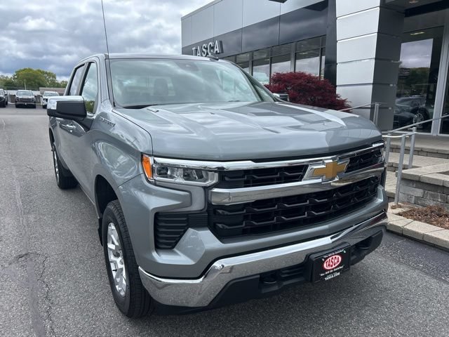 Used 2025 Chevrolet Silverado 1500 LT AWD/4WD image 1